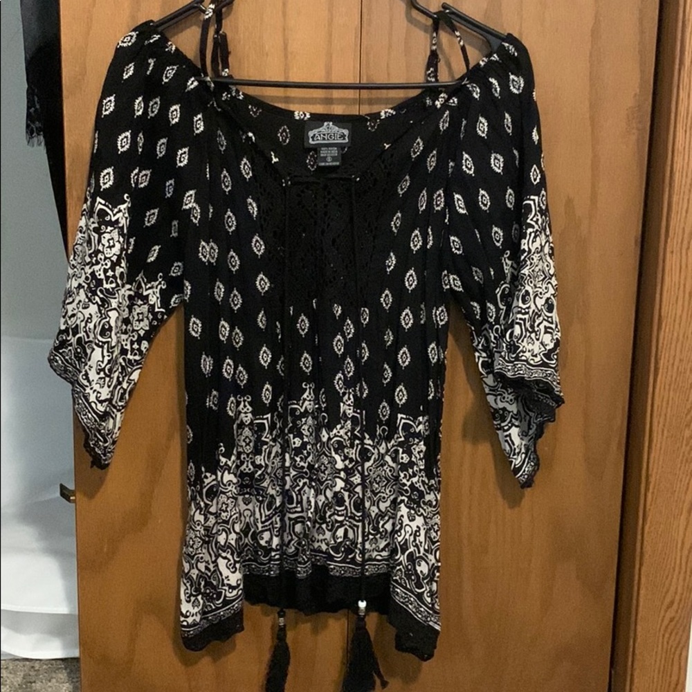 Black Open Shoulder Top
